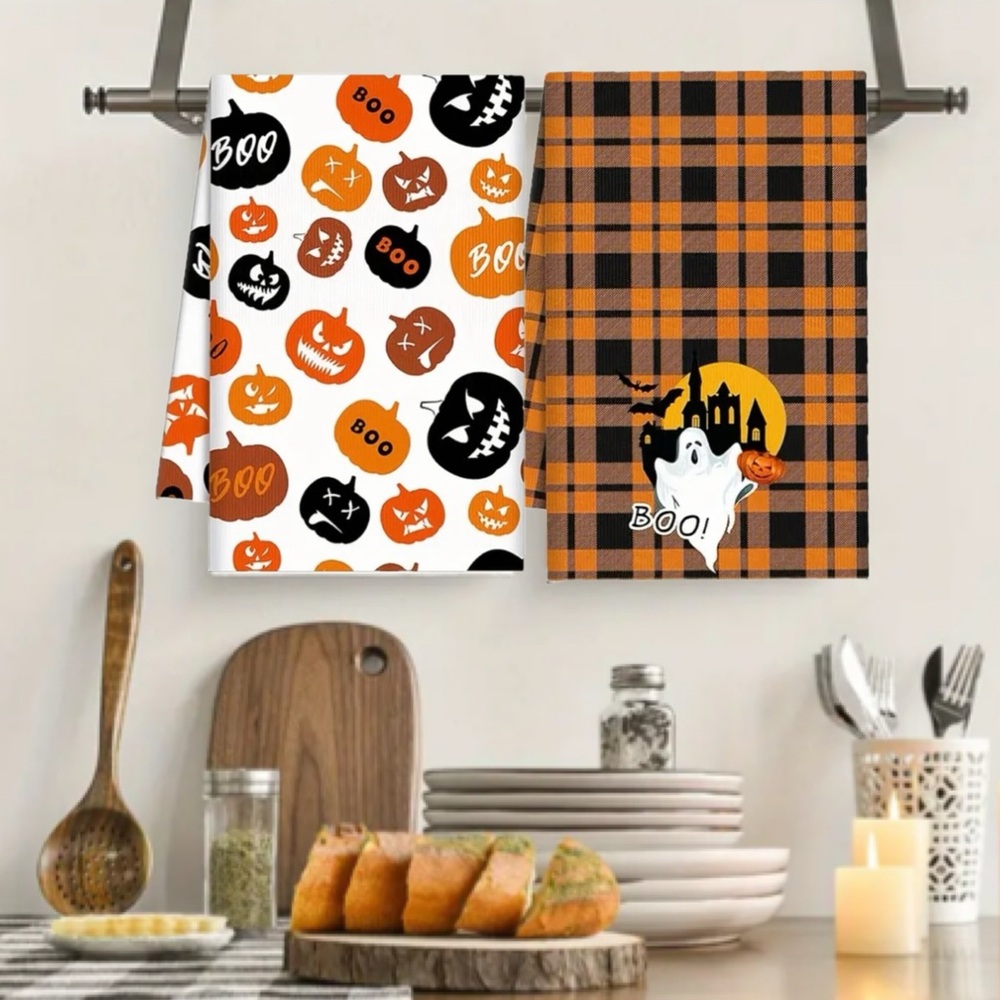 Dish Cloths, Set of Two. NIP, Halloween Designs, Decor